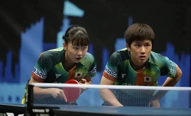 足球世界的 足球世界的