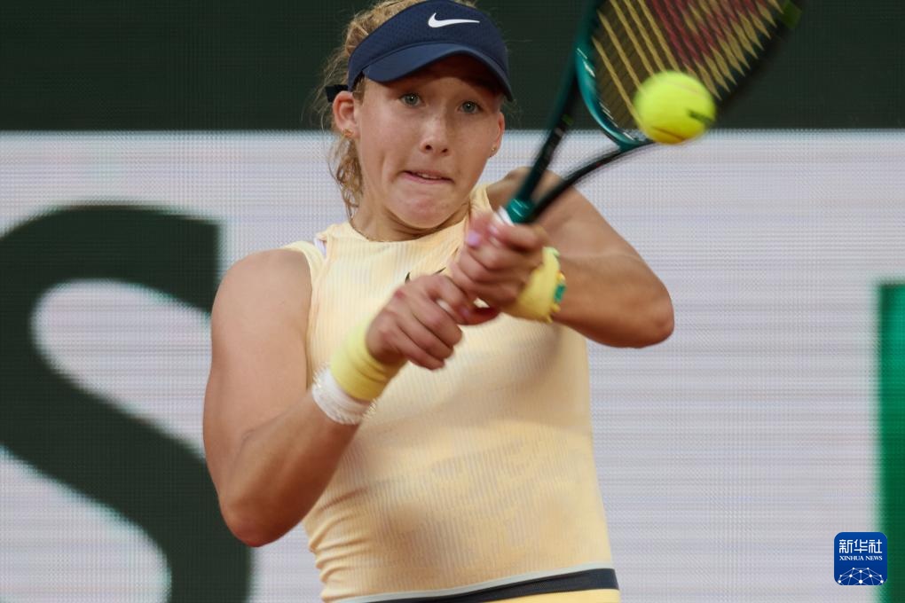 通过中路推 通过中路推